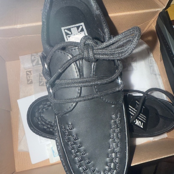 T.U.K. - Picture 2 of 4